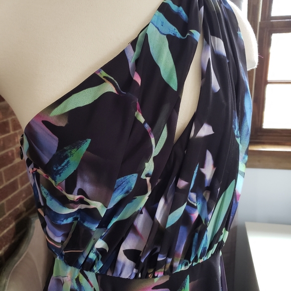 Marciano Dress - Picture 3 of 6